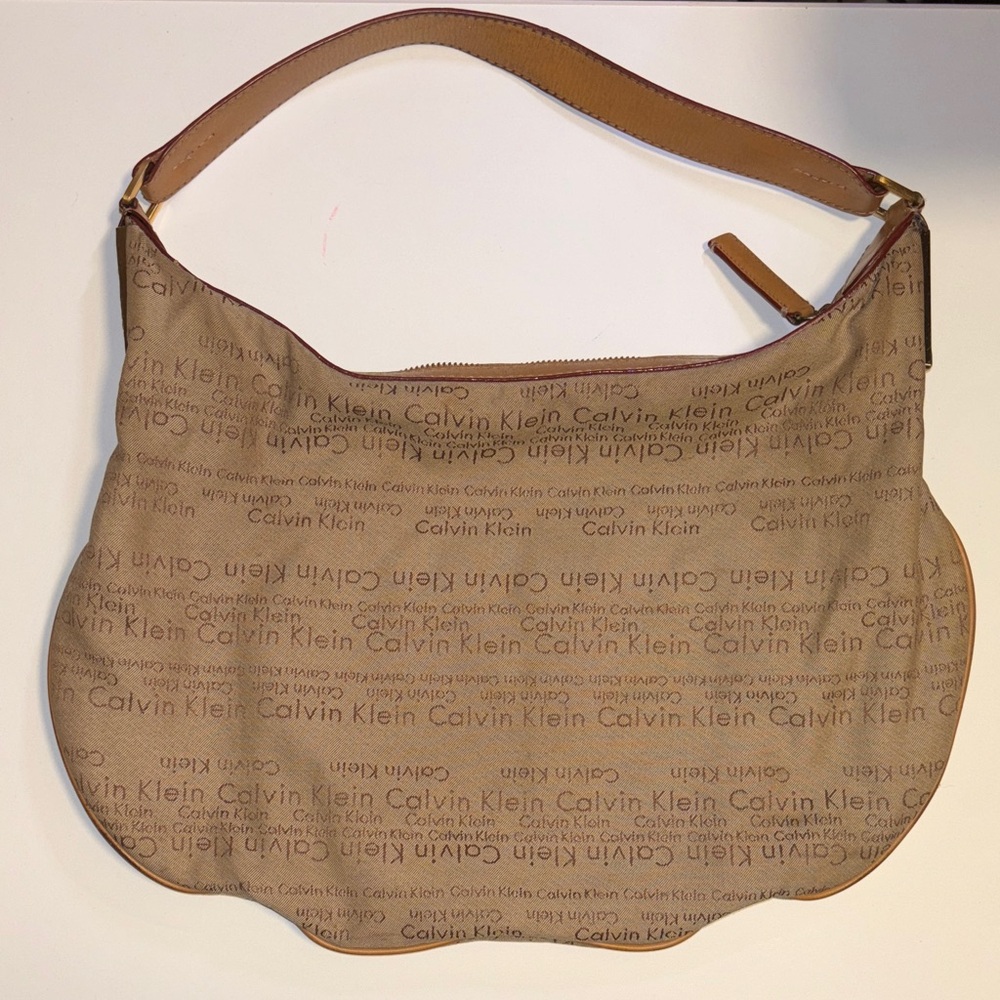 Calvin Klein Shoulder Bag